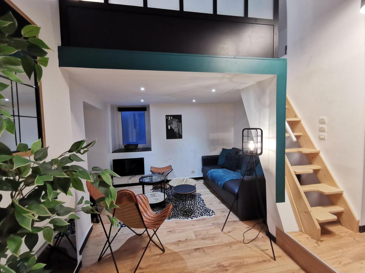 Nouveau - Au Coin Du Chateau Nantes Buitenkant foto
